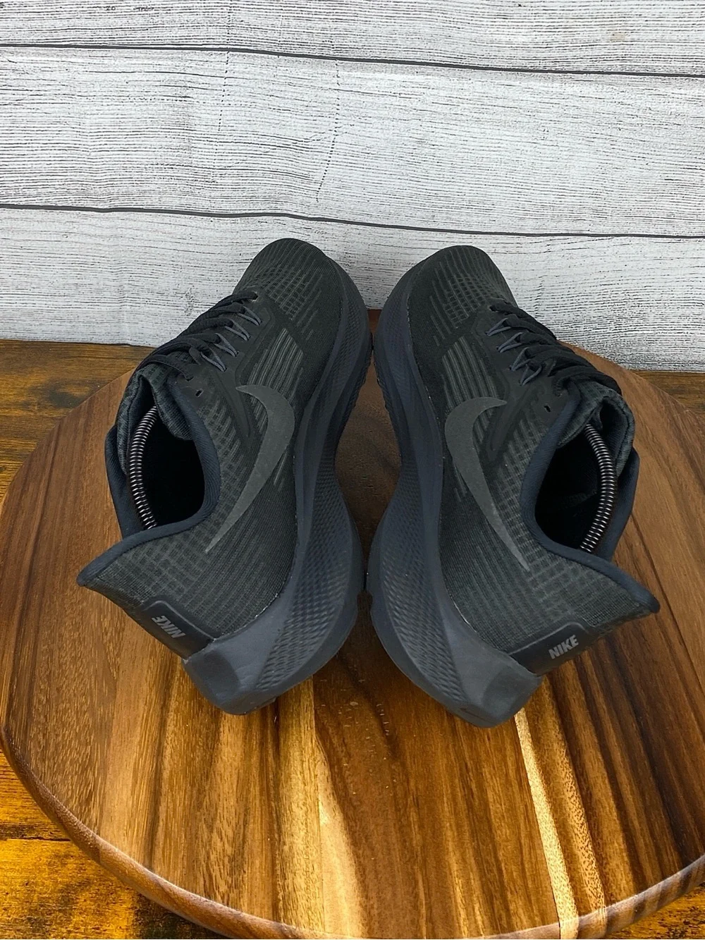 Nike Air Zoom Pegasus 39 Black Anthracite Running Shoe DH4071-00 Men’s Size 10.5